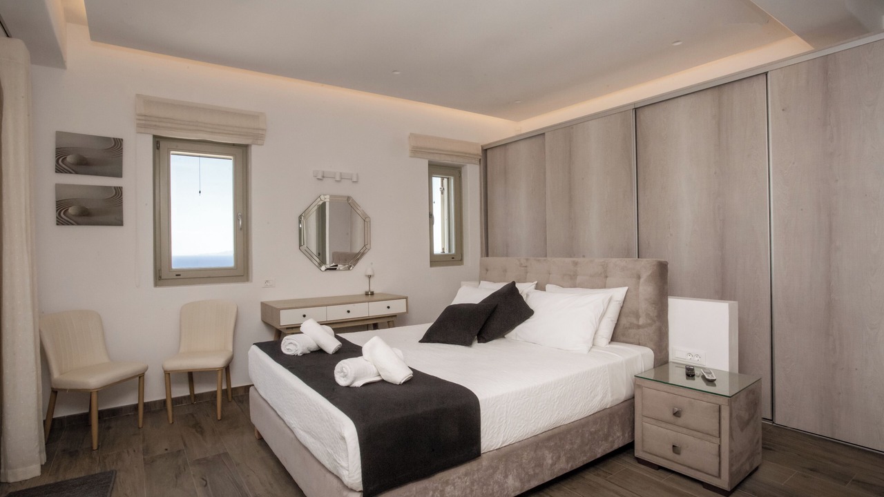 Photo of Bedroom in Faros Armenistis