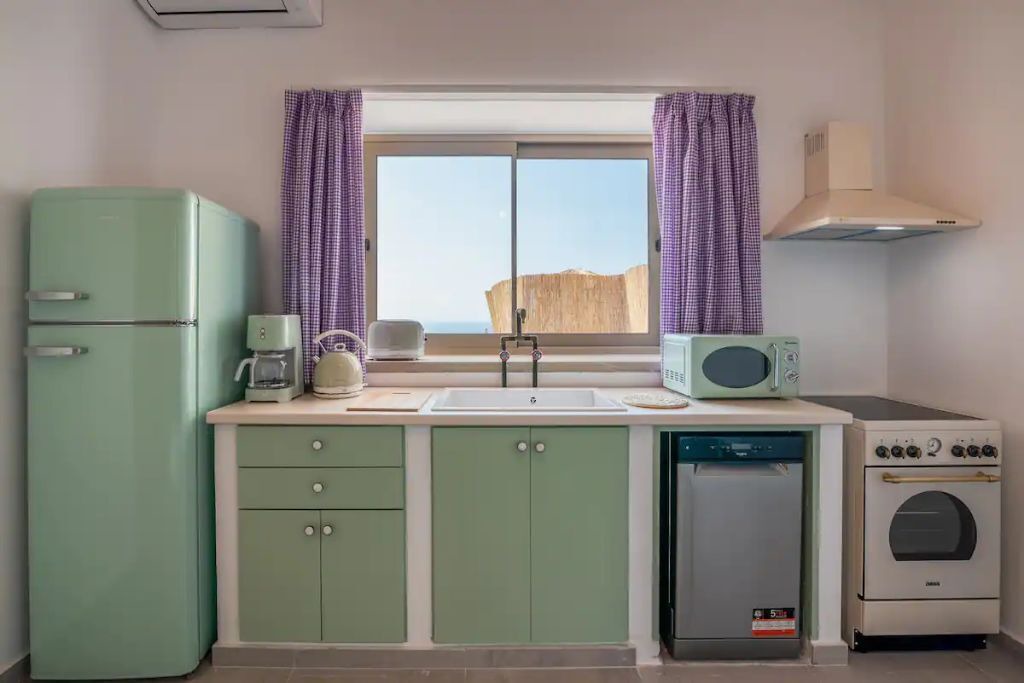 Photo of Kitchen in Limeniskos