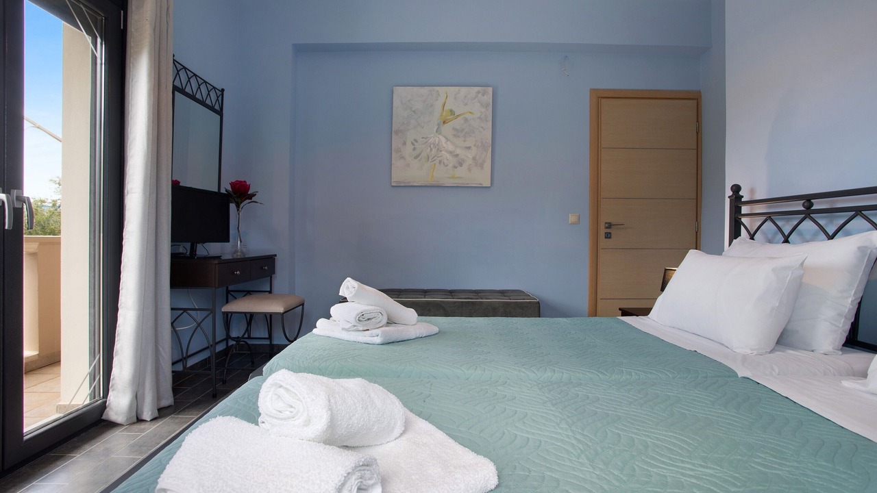 Photo of Bedroom in Meso Gerakari
