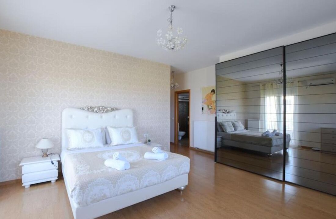 Photo of Bedroom in Epano Vathia