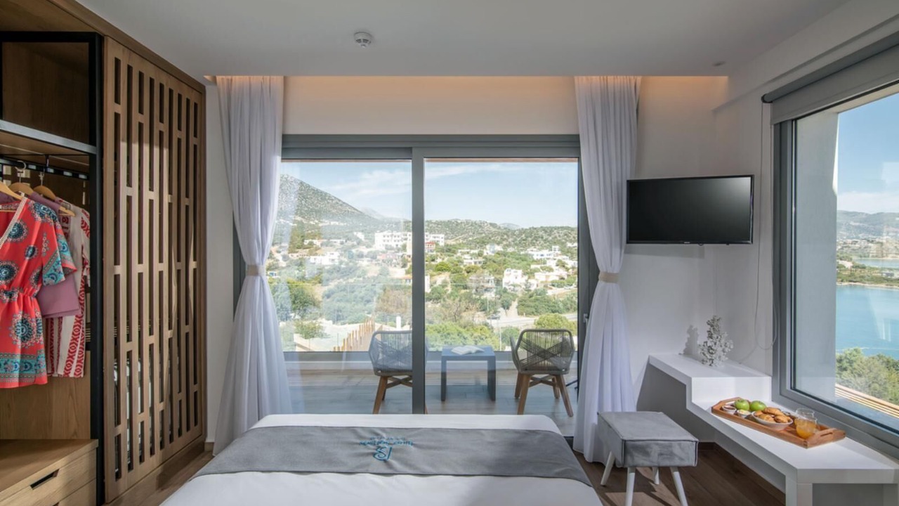 Photo of Bedroom in Ammoudara