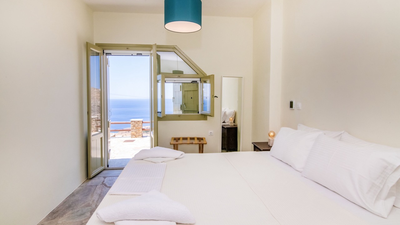 Photo of Bedroom in Exomvourgo