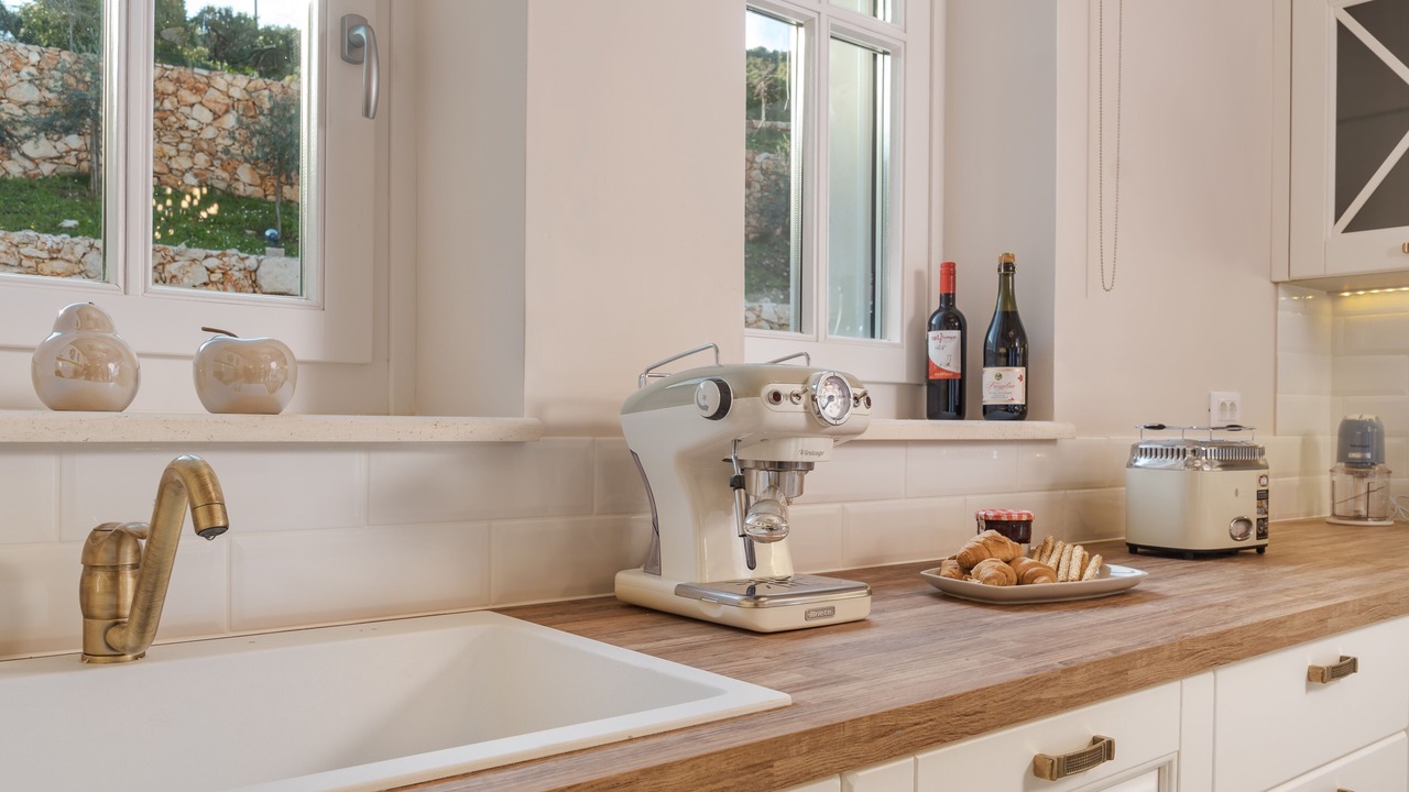 Photo of Kitchen in Skinaria