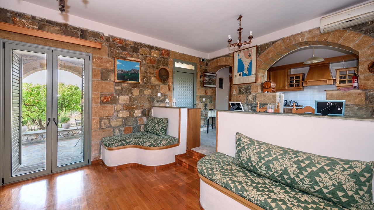 Photo of Livingroom in Kardamyli
