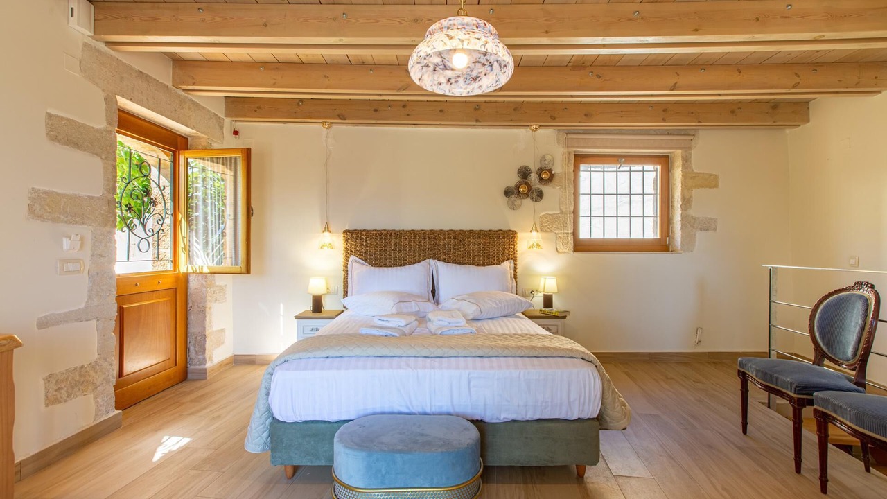 Photo of Bedroom in Maheri