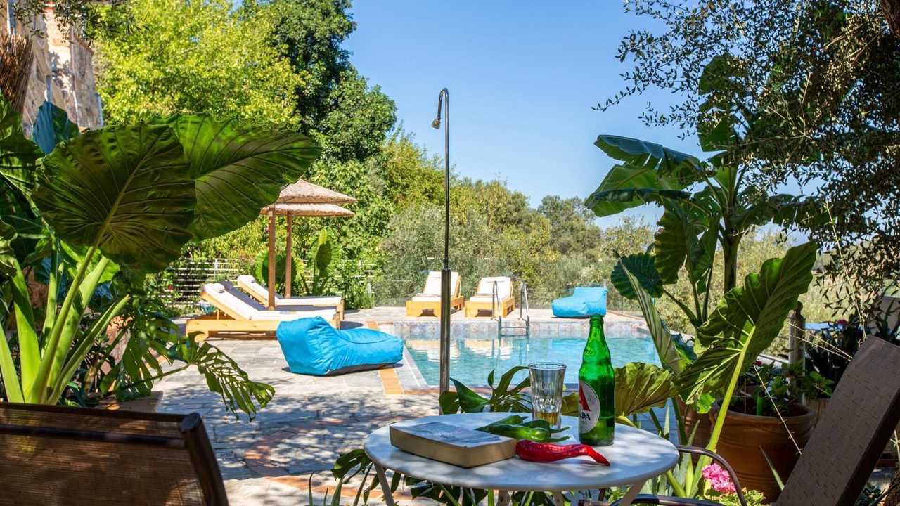 Photo of Outdoor in Maheri