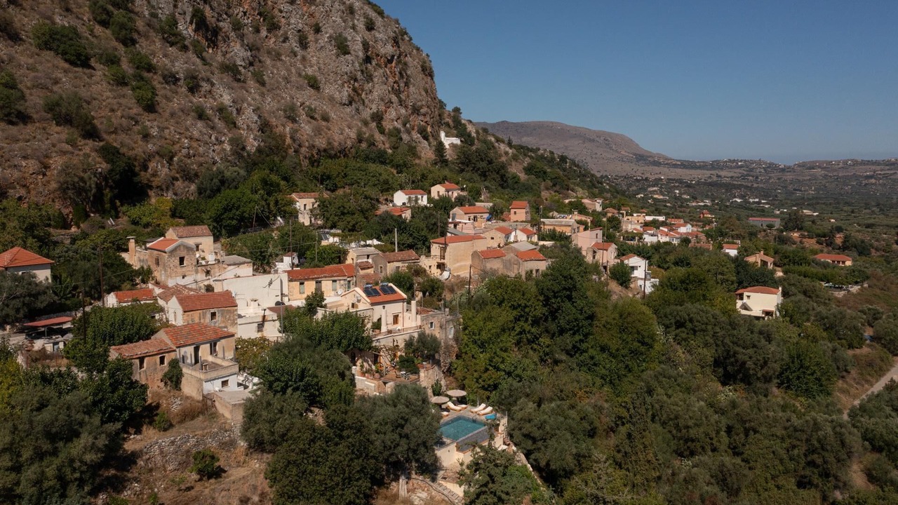 Photo of Outdoor in Maheri