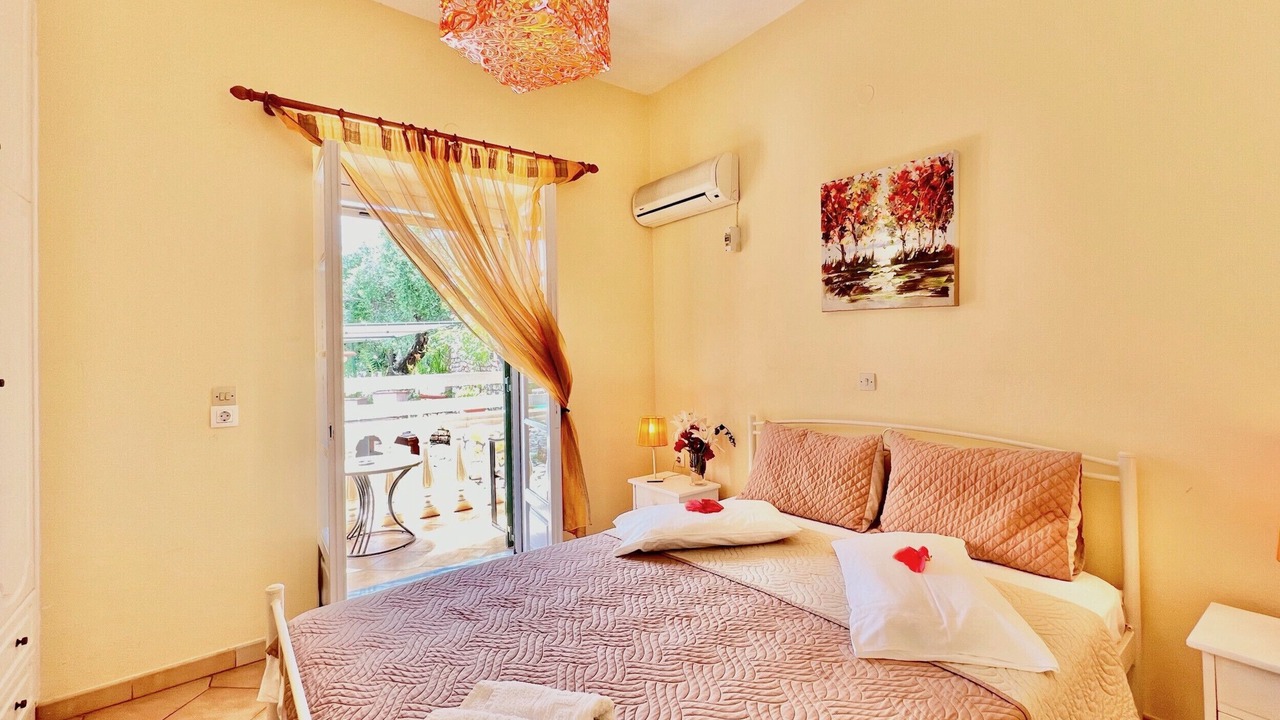 Photo of Bedroom in Apraos