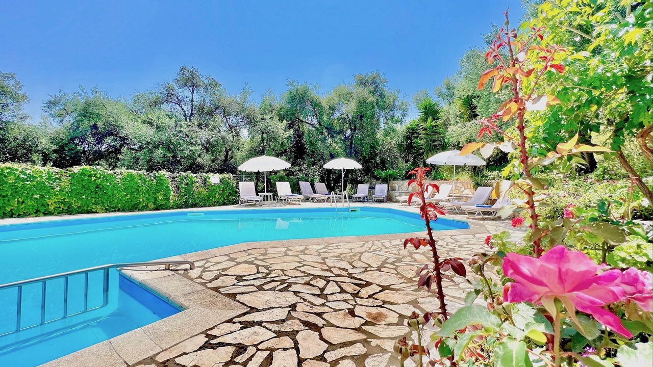 Photo of Outdoor in Apraos