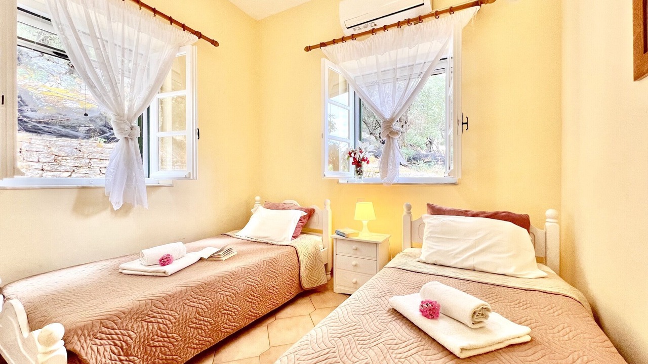 Photo of Bedroom in Apraos