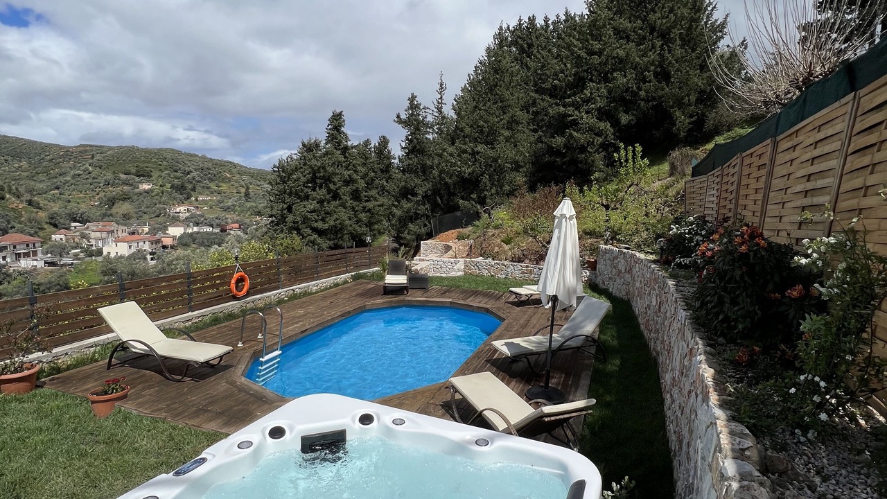 Photo of Patio Balcony in Loulos