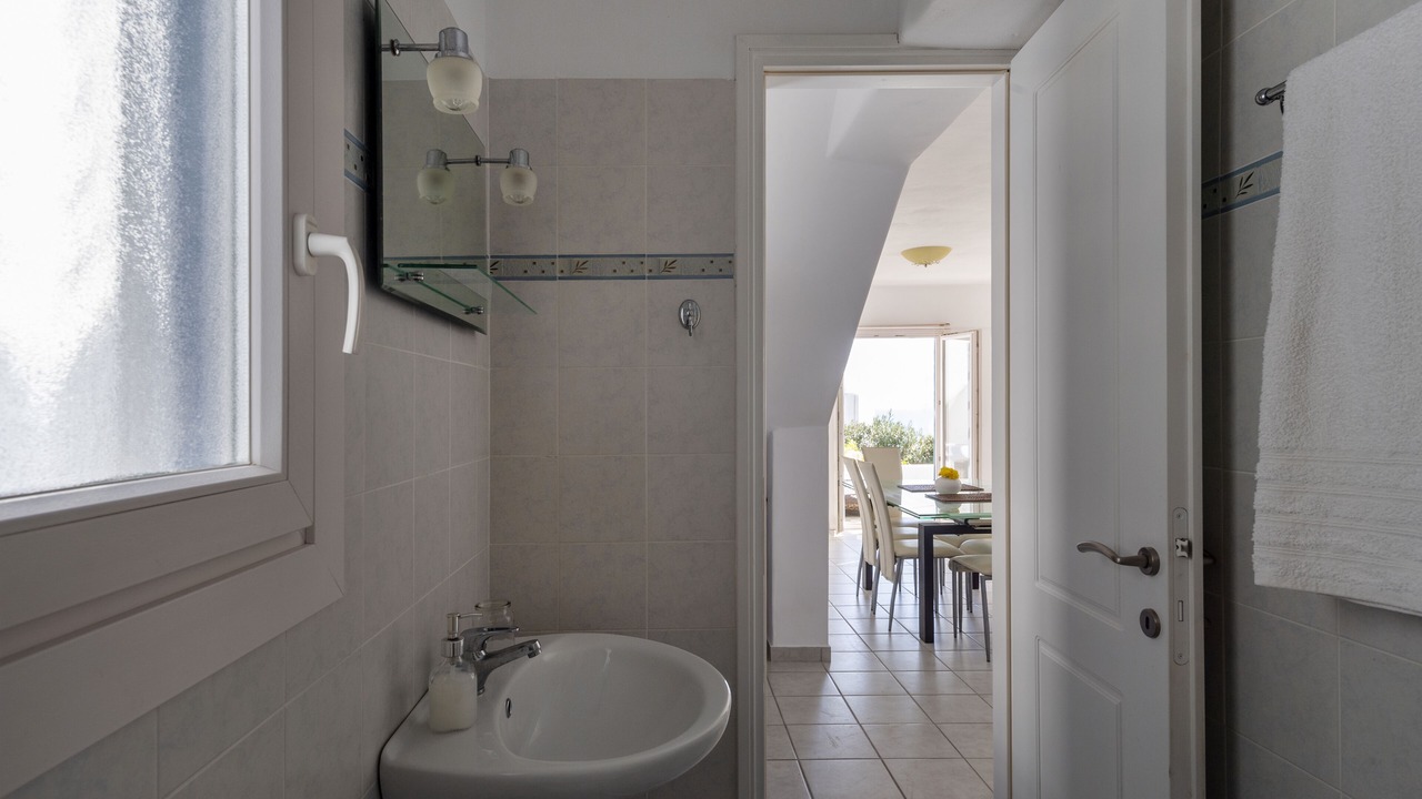 Photo of Bathroom in Piso Livadi