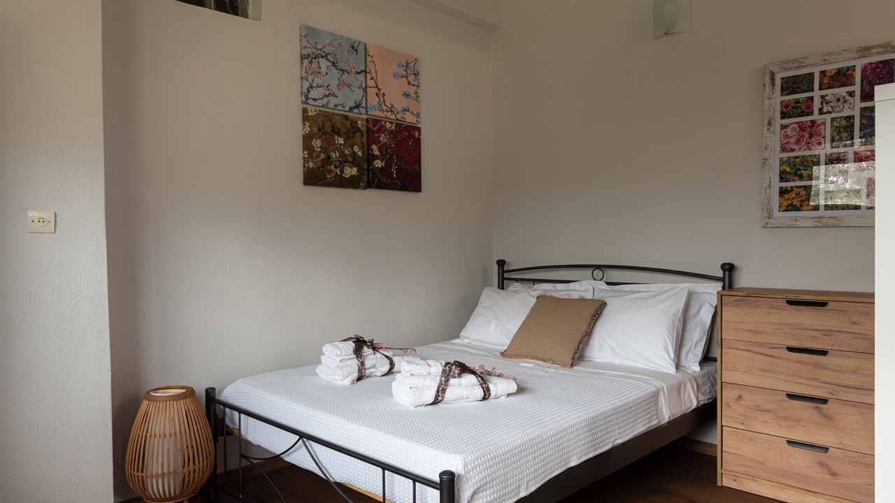 Photo of Bedroom in Lavreotiki