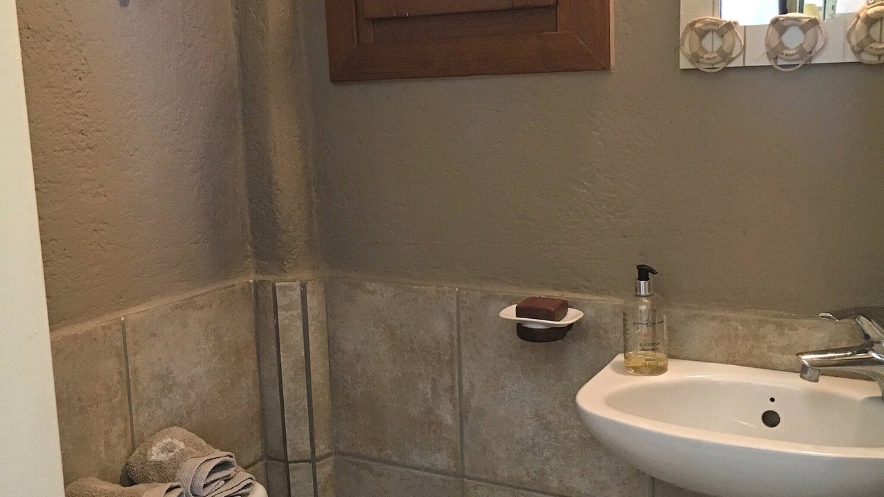 Photo of Bathroom in Kea