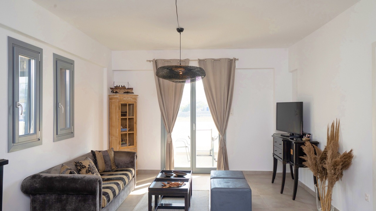 Photo of Livingroom in Ano Mera