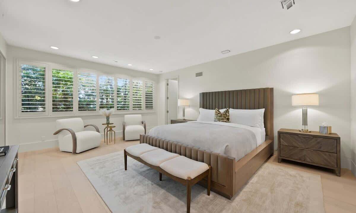 Photo of Bedroom in Trousdale Estates