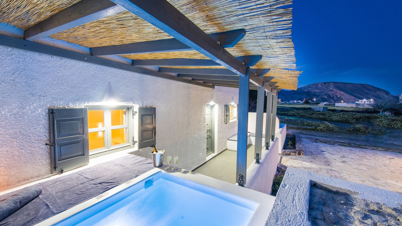 Photo of Outdoor in Perivolos