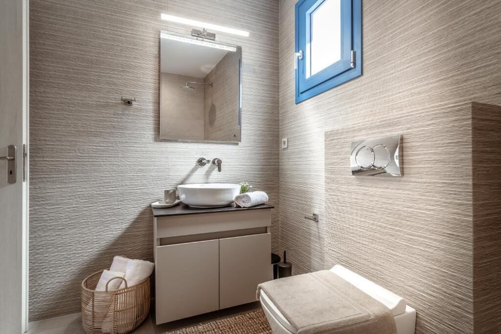 Photo of Bathroom in Argassi