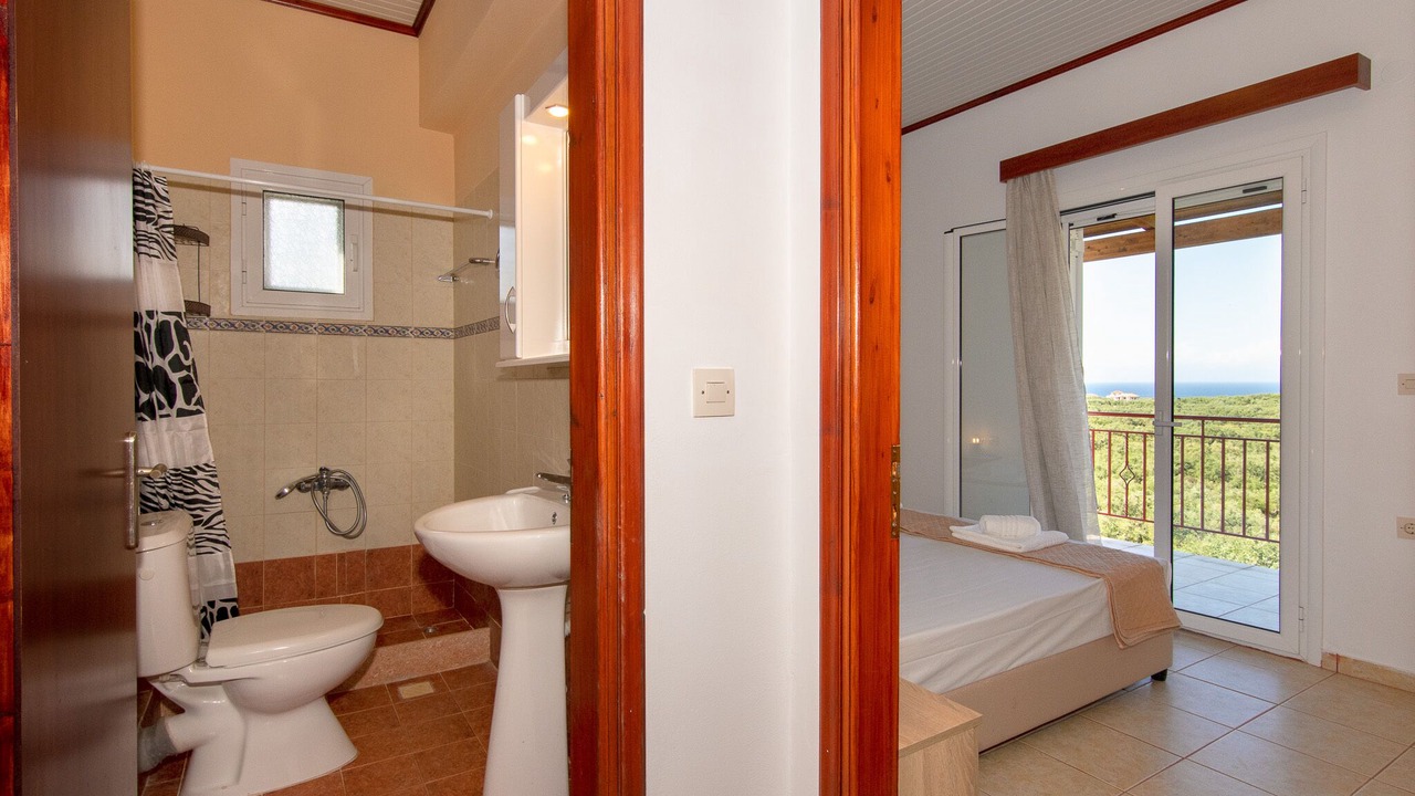 Photo of Bedroom in Tragaki