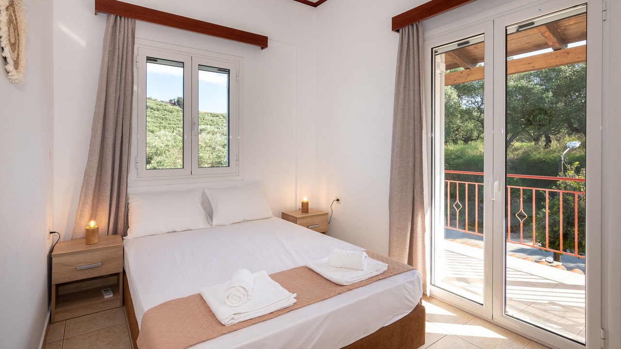 Photo of Bedroom in Tragaki
