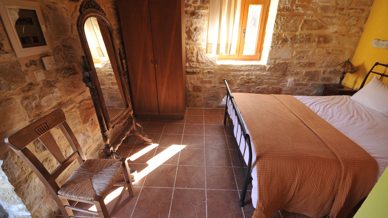 Photo of Bedroom in Kato Simi