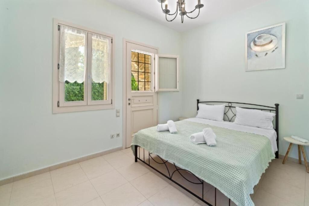 Photo of Bedroom in Andros Town