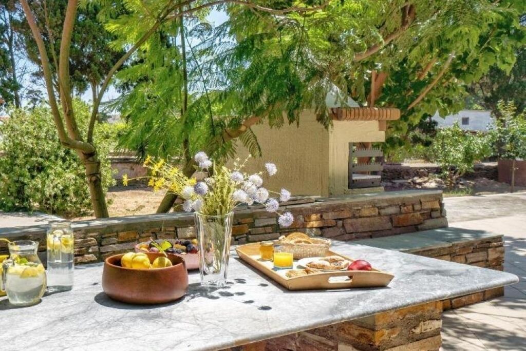 Photo of Outdoor in Andros Town