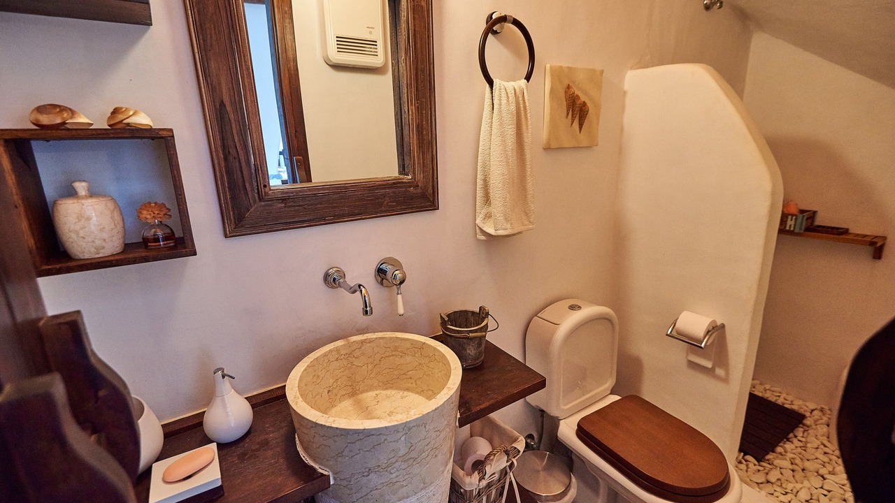 Photo of Bathroom in Pisses