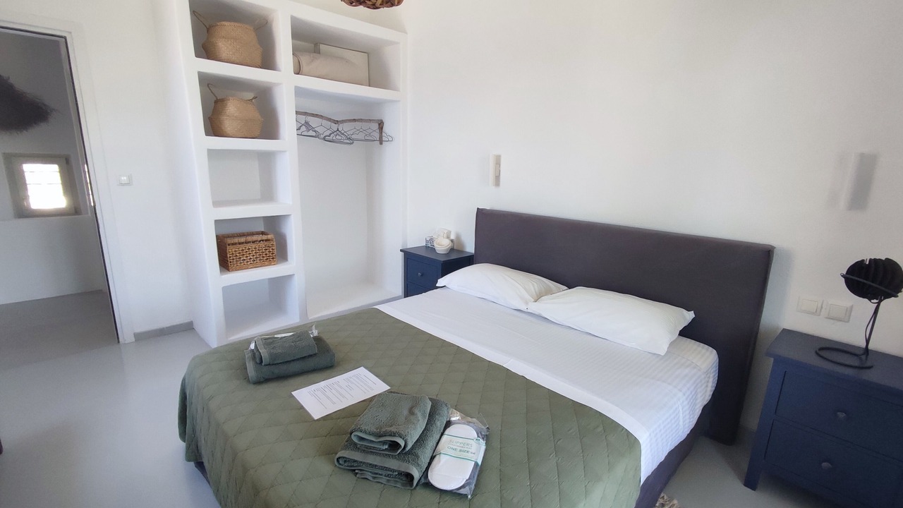 Photo of Bedroom in Kea