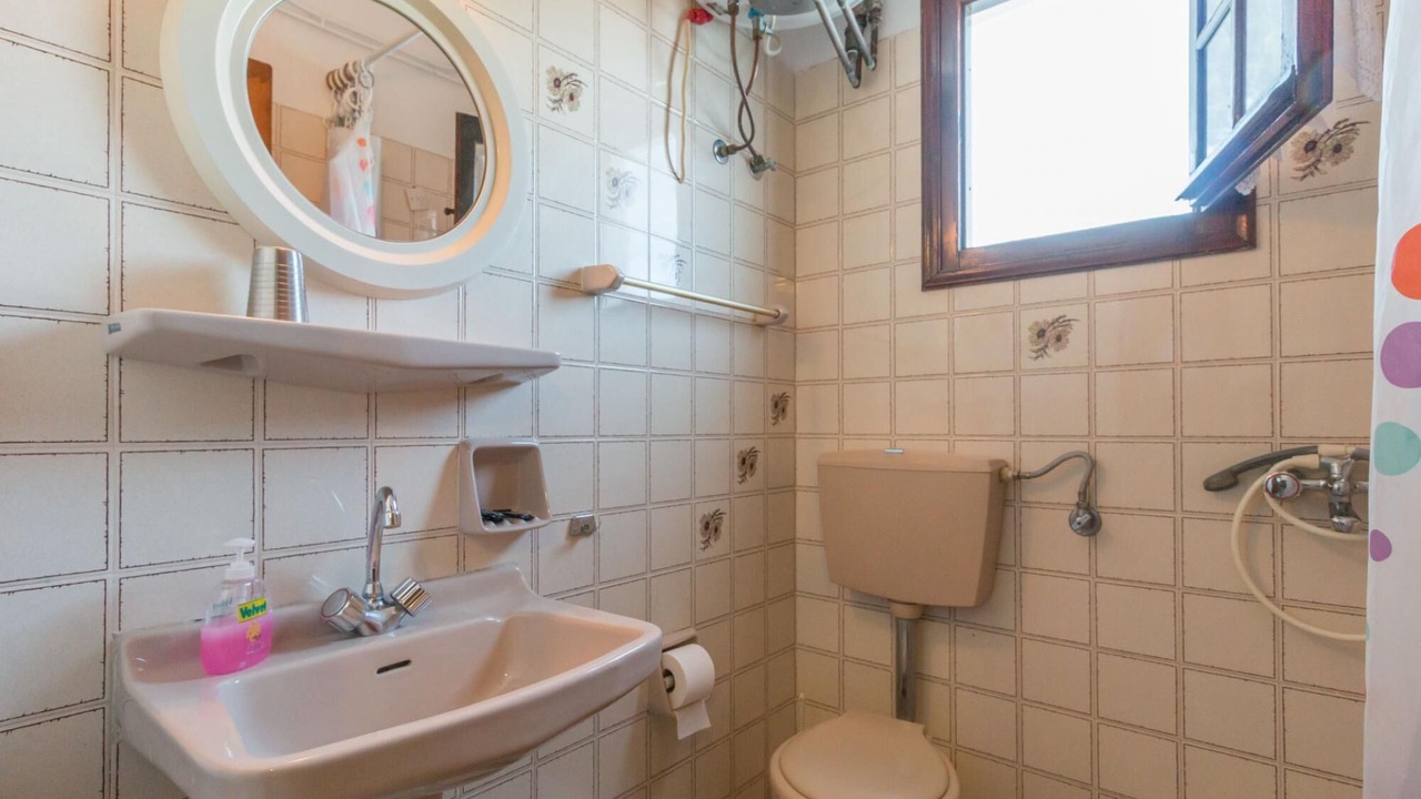 Photo of Bathroom in Agios Dimitrios