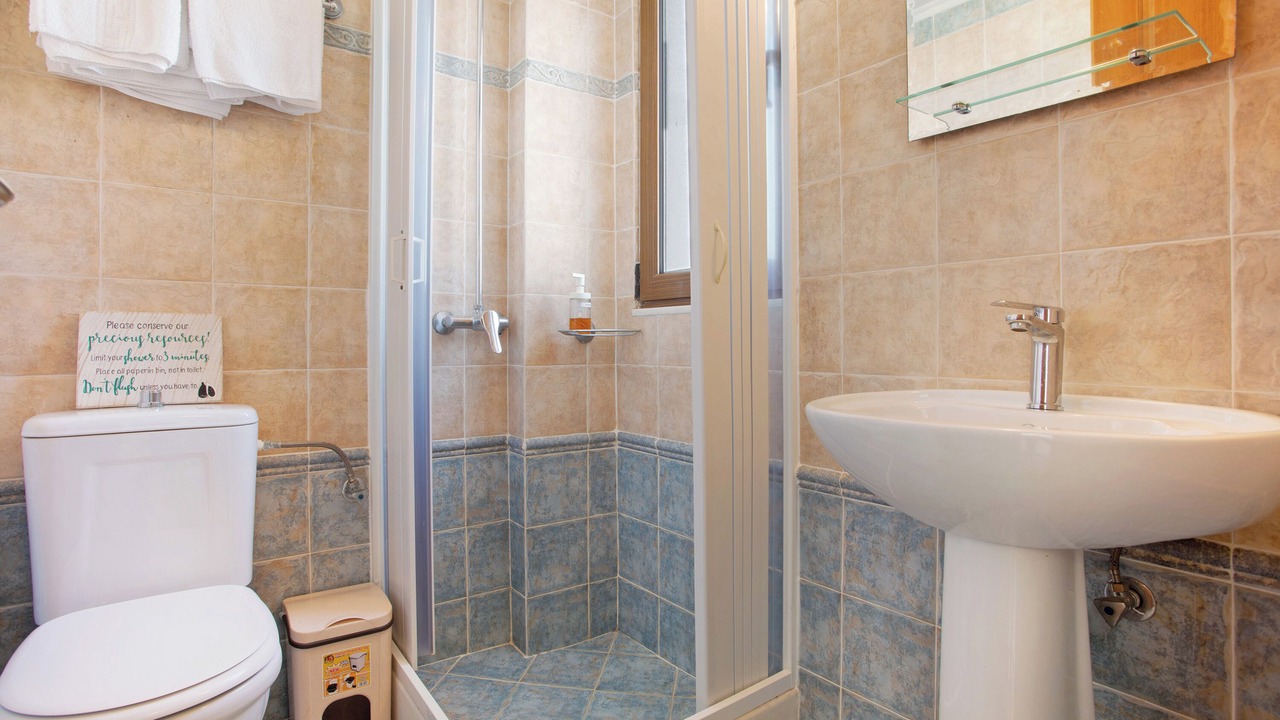 Photo of Bathroom in Maries