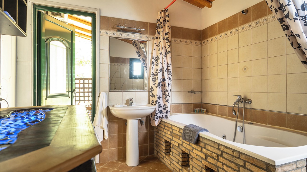 Photo of Bathroom in Ratzakli