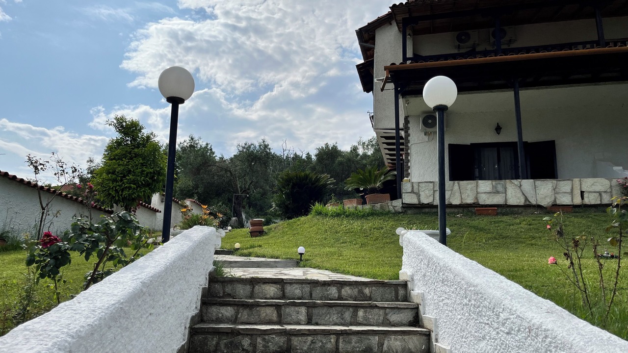 Photo of Outdoor in Anatolikos Olimpos