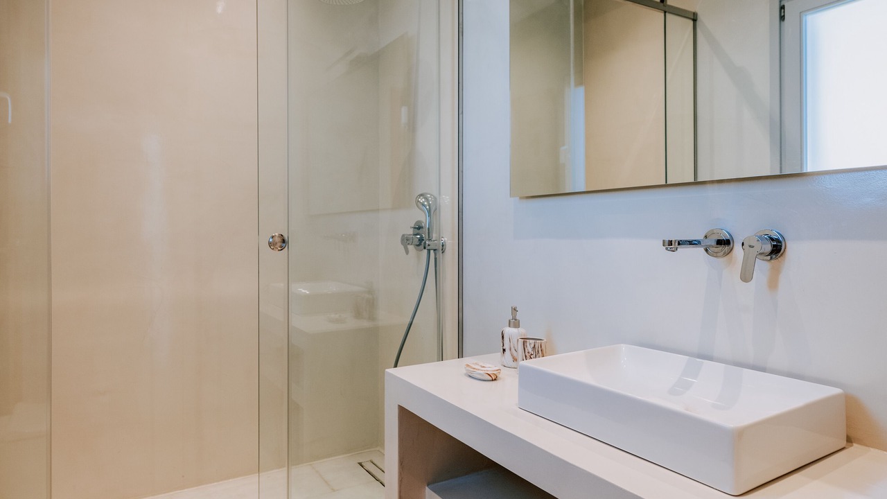 Photo of Bathroom in Logaras