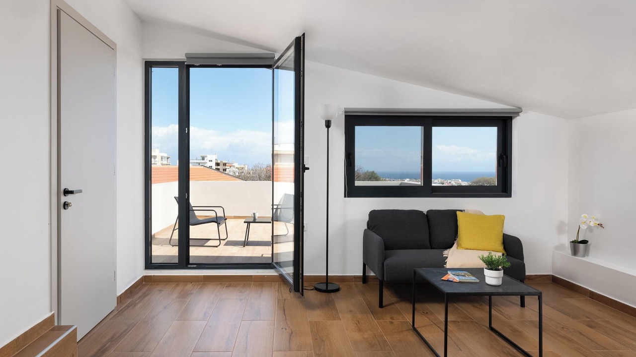 Photo of Livingroom in Petaloudes