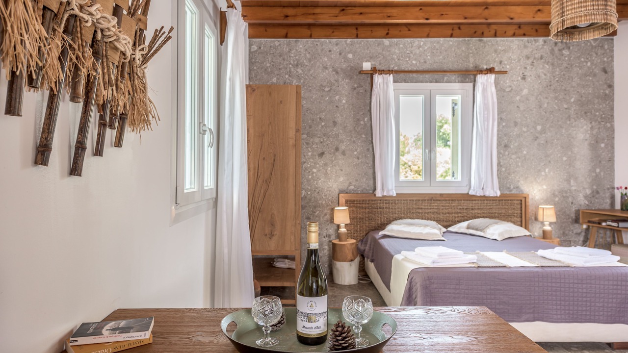 Photo of Bedroom in Milos