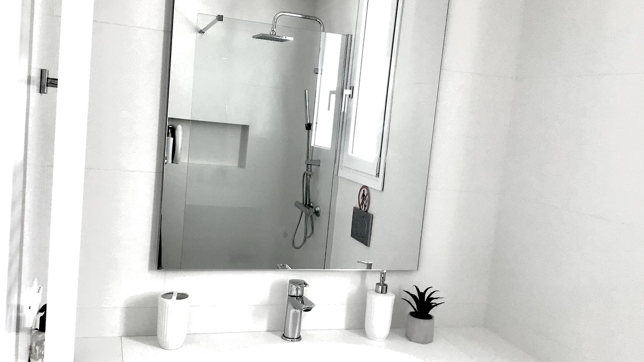 Photo of Bathroom in Saronikos