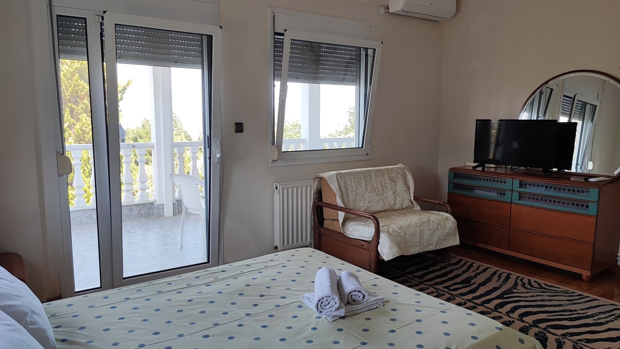 Photo of Bedroom in Dio-Olympos