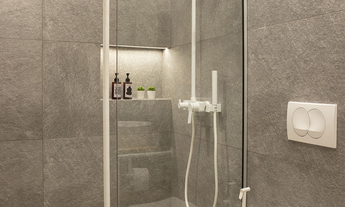 Photo of Bathroom in Dio-Olympos