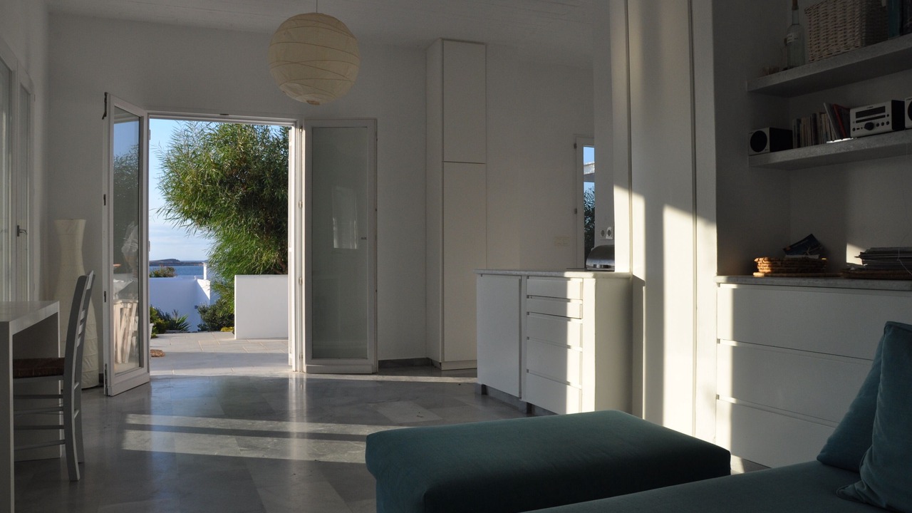 Photo of Livingroom in Nea Cryssi Akti