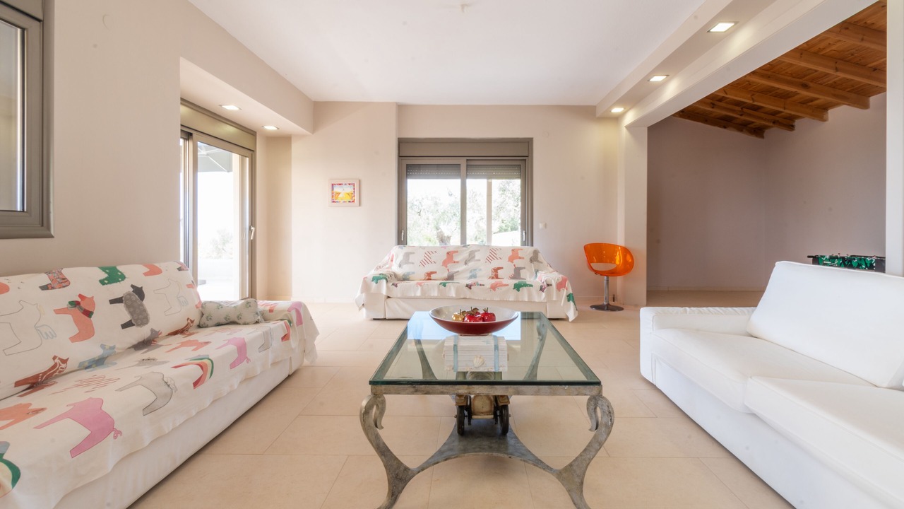 Photo of Livingroom in Neos Marmaras