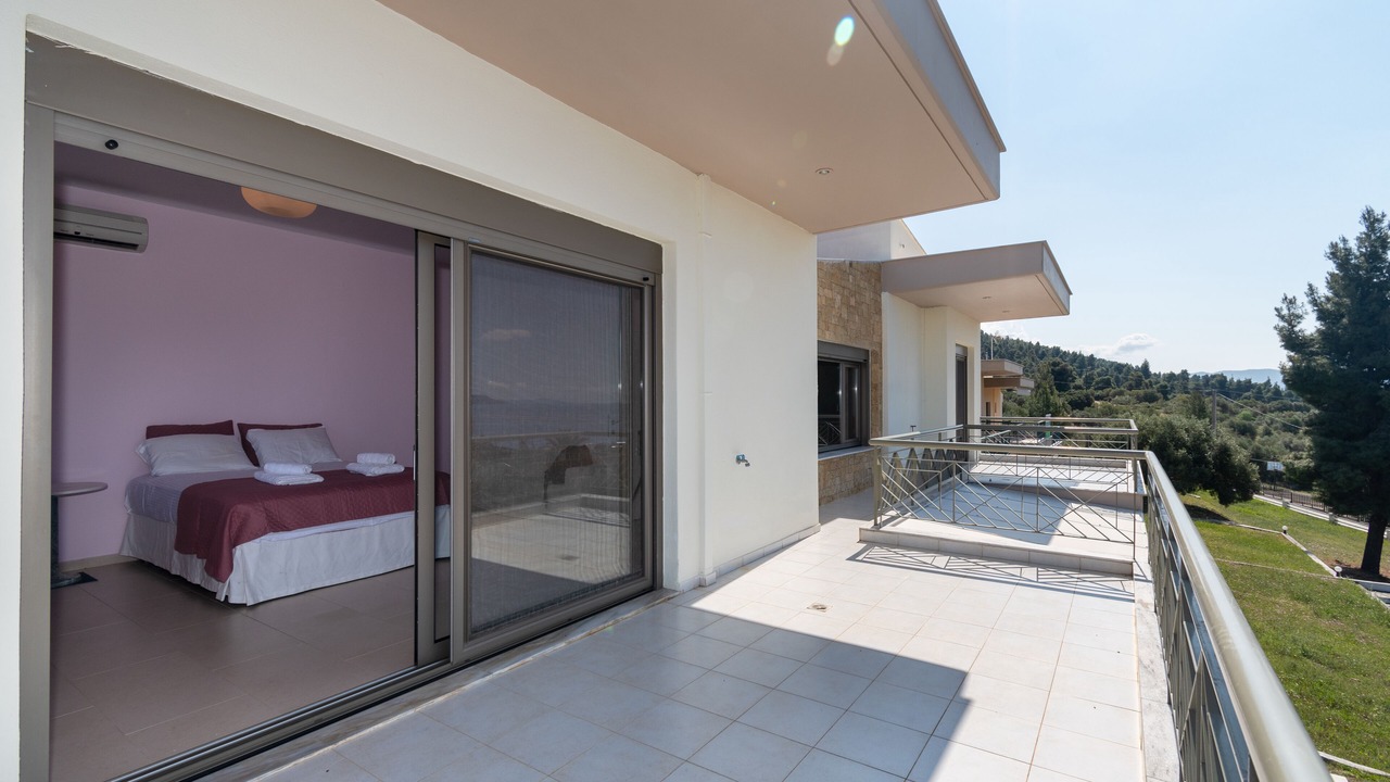 Photo of Patio Balcony in Neos Marmaras