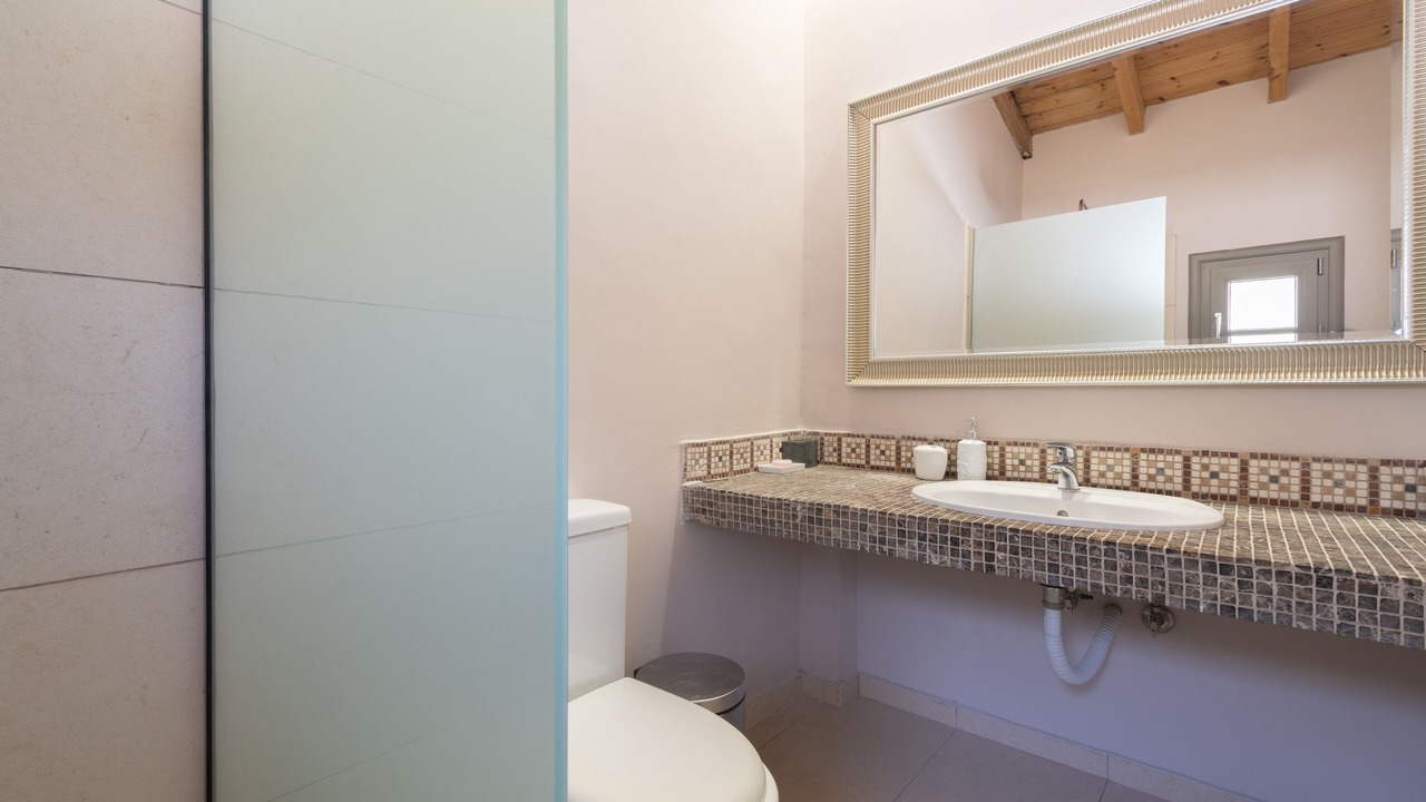 Photo of Bathroom in Neos Marmaras