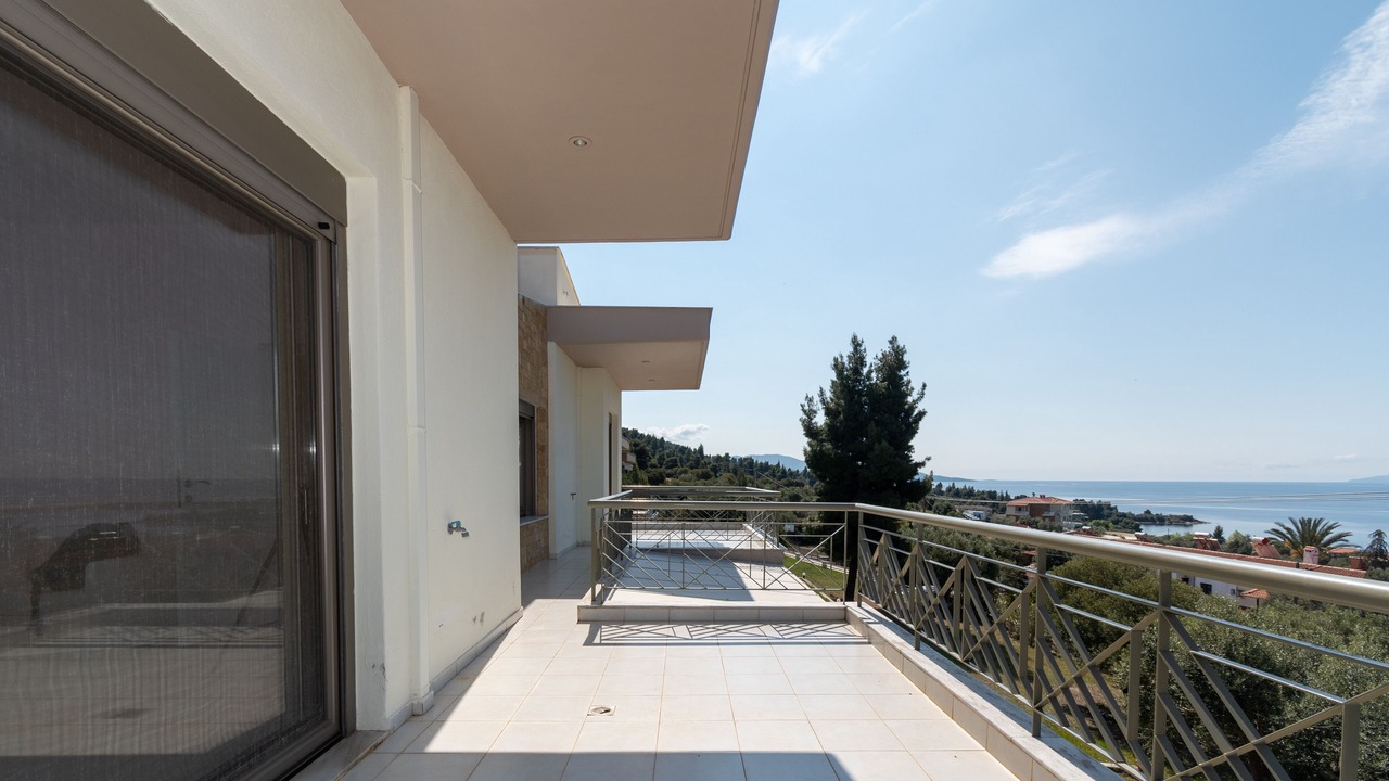 Photo of Patio Balcony in Neos Marmaras