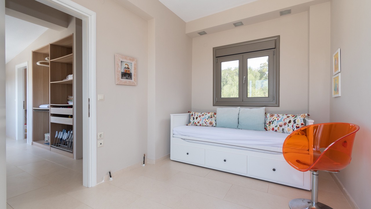 Photo of Bedroom in Neos Marmaras