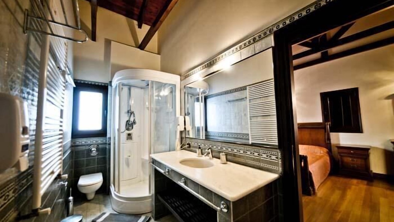 Photo of Bathroom in Katsikia
