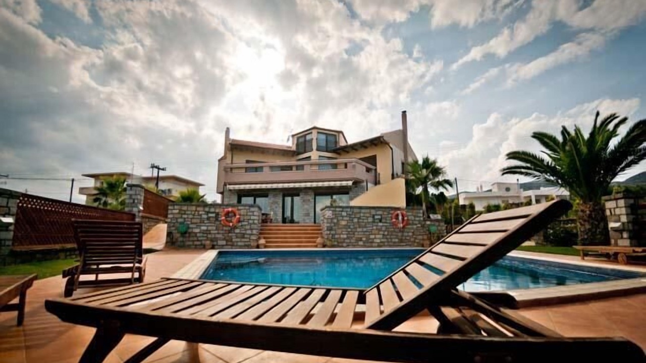 Photo of Outdoor in Katsikia