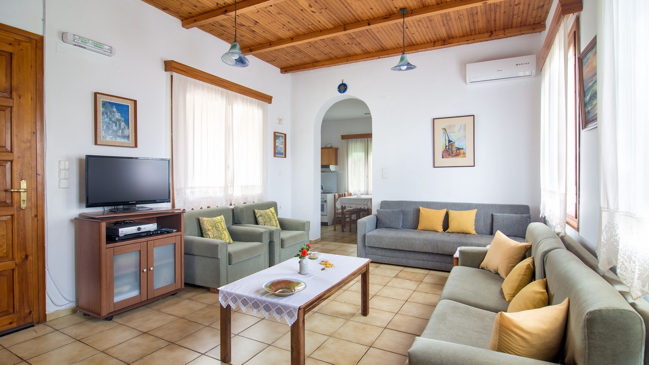 Photo of Livingroom in Lefkogeia