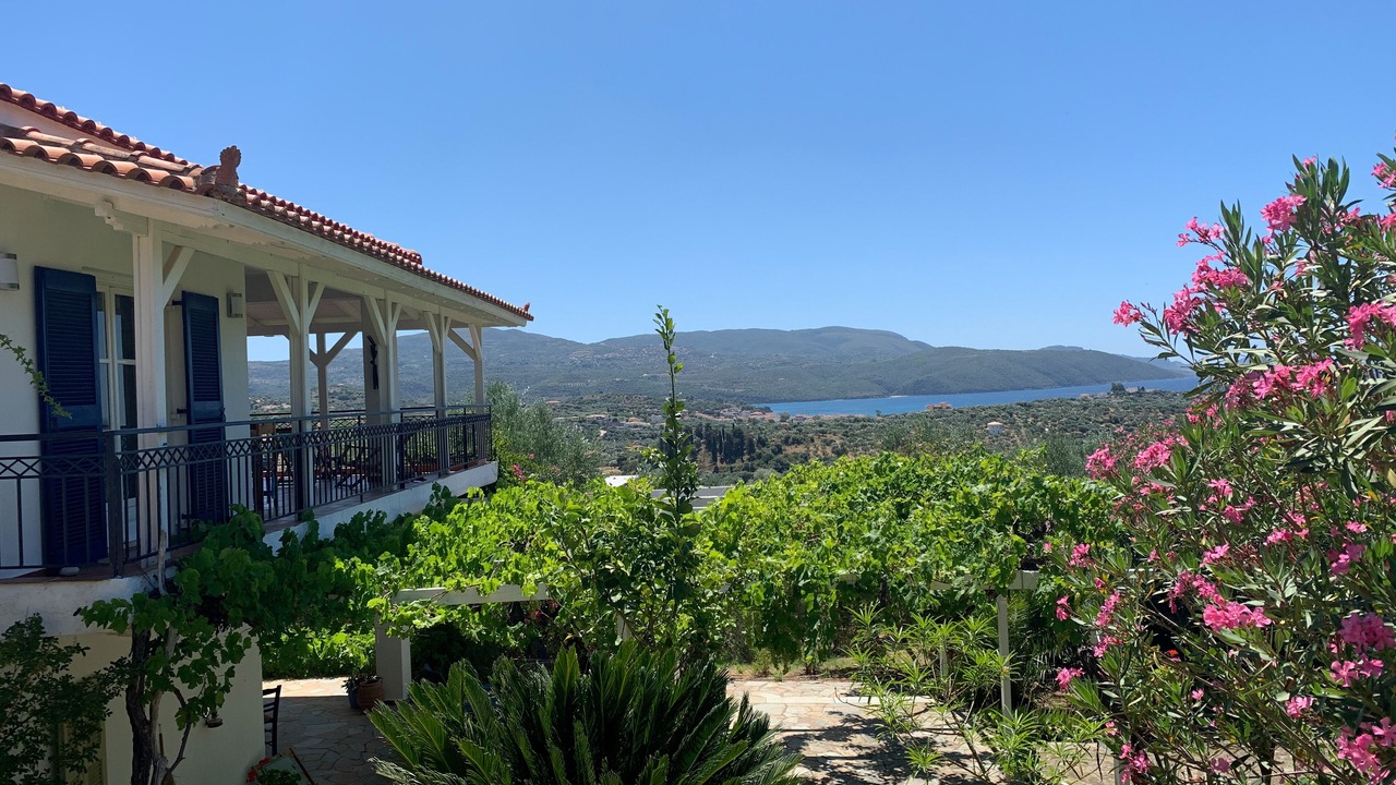 Photo of Outdoor in Foinikounta