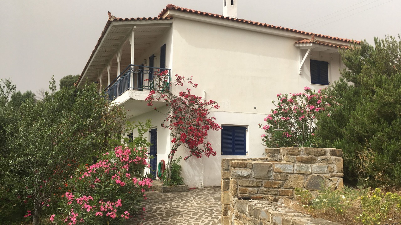 Photo of Outdoor in Foinikounta